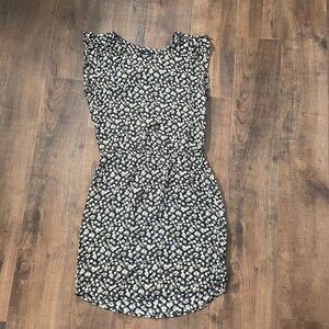 H&M Black Floral Mini Dress Size 6 | Sleeveless Ruffle Detail | Casual & Chic